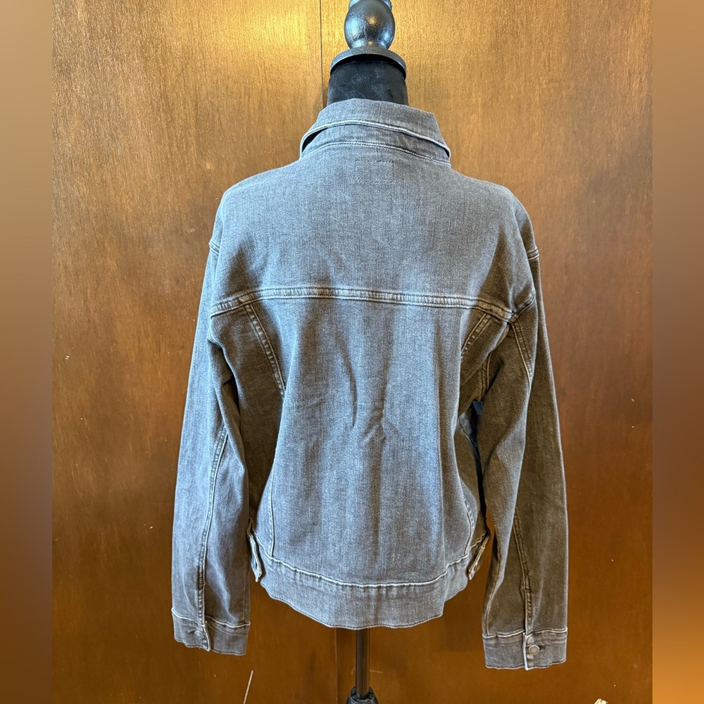 Judy Blue washed black denim jacket - Picture 2 of 6